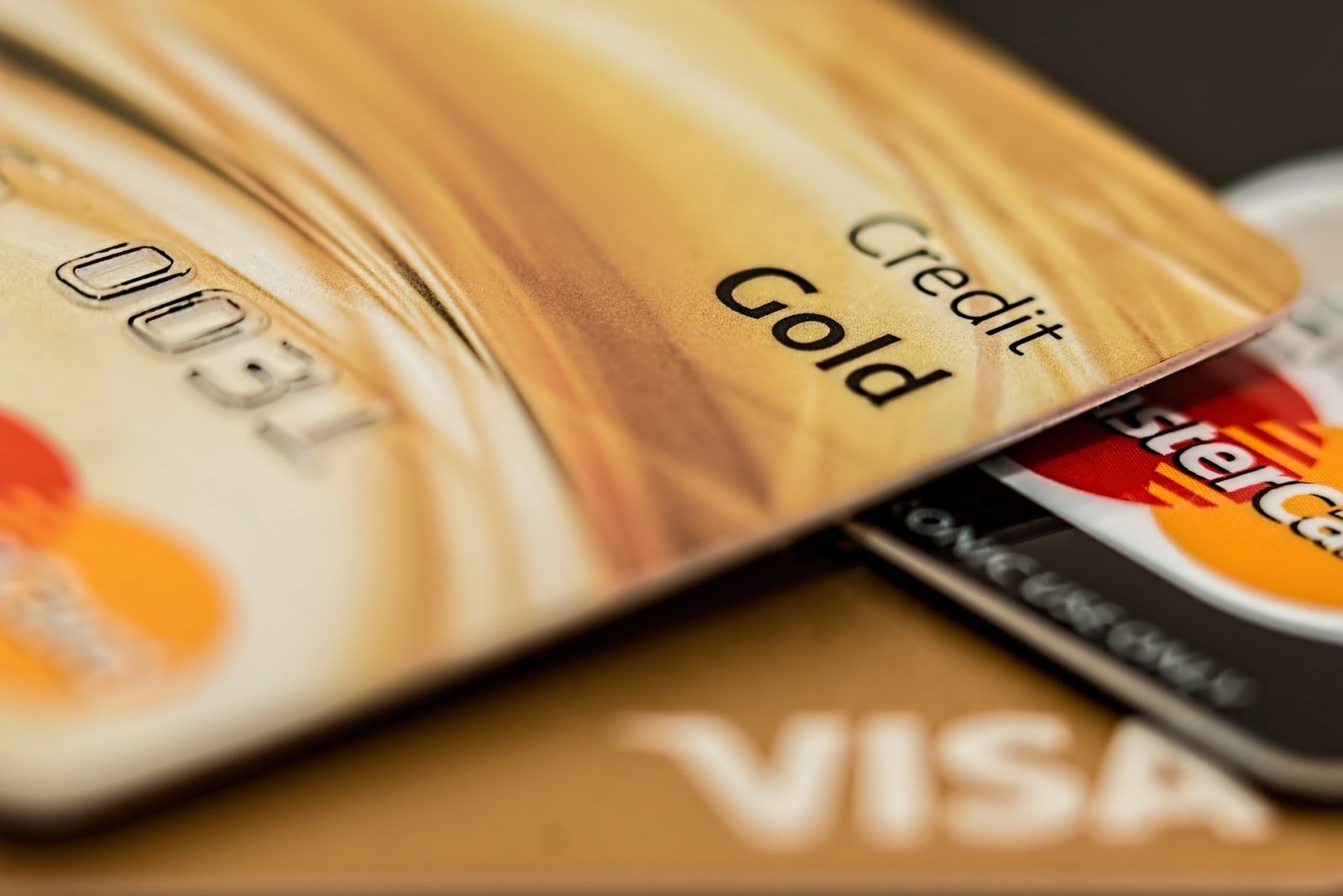 Kreditní karty – srovnání, základní informace