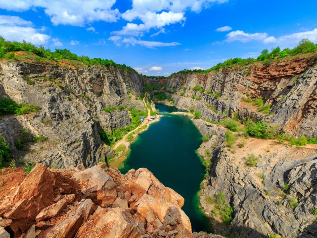 V této oblasti natáčel slavný film Limonádový Joe.