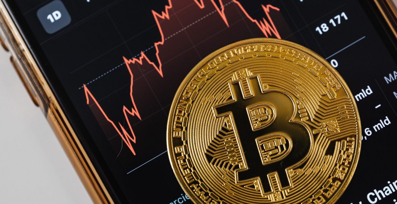 Čína prohlásila bitcoin transakce za nezákonné, cena bitcoinu ihned reagovala