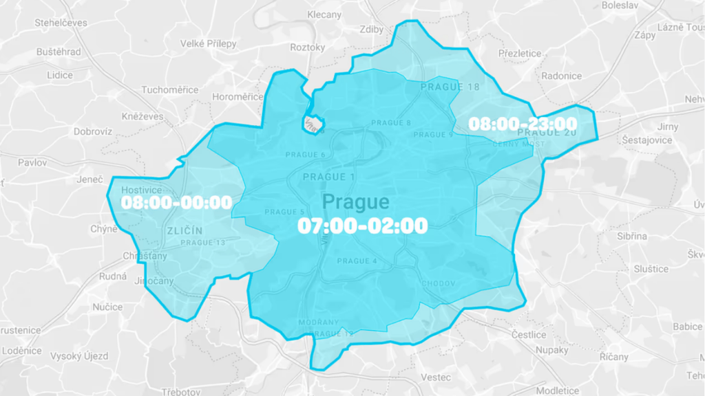 Wolt Praha zahrnuje celou Prahu a přilehlé oblasti. Na mapě je možné vidět časy rozvozu v konkrétních lokalitách.