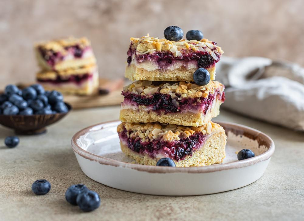 Borůvkový koláč s drobenkou – recept – křehký i kynutý