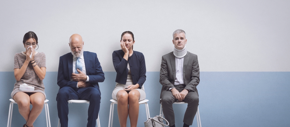 Zdravotní pojištění si jako samoplátce hradí osoby, za které pojistné neodvádí zaměstnavatel ani stát.